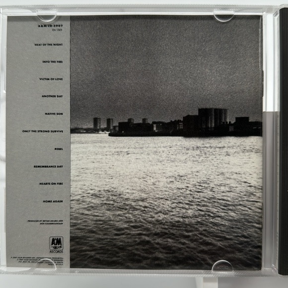 Bryan Adams - Into The Fire on CD. 1987 - Picture 5 of 5